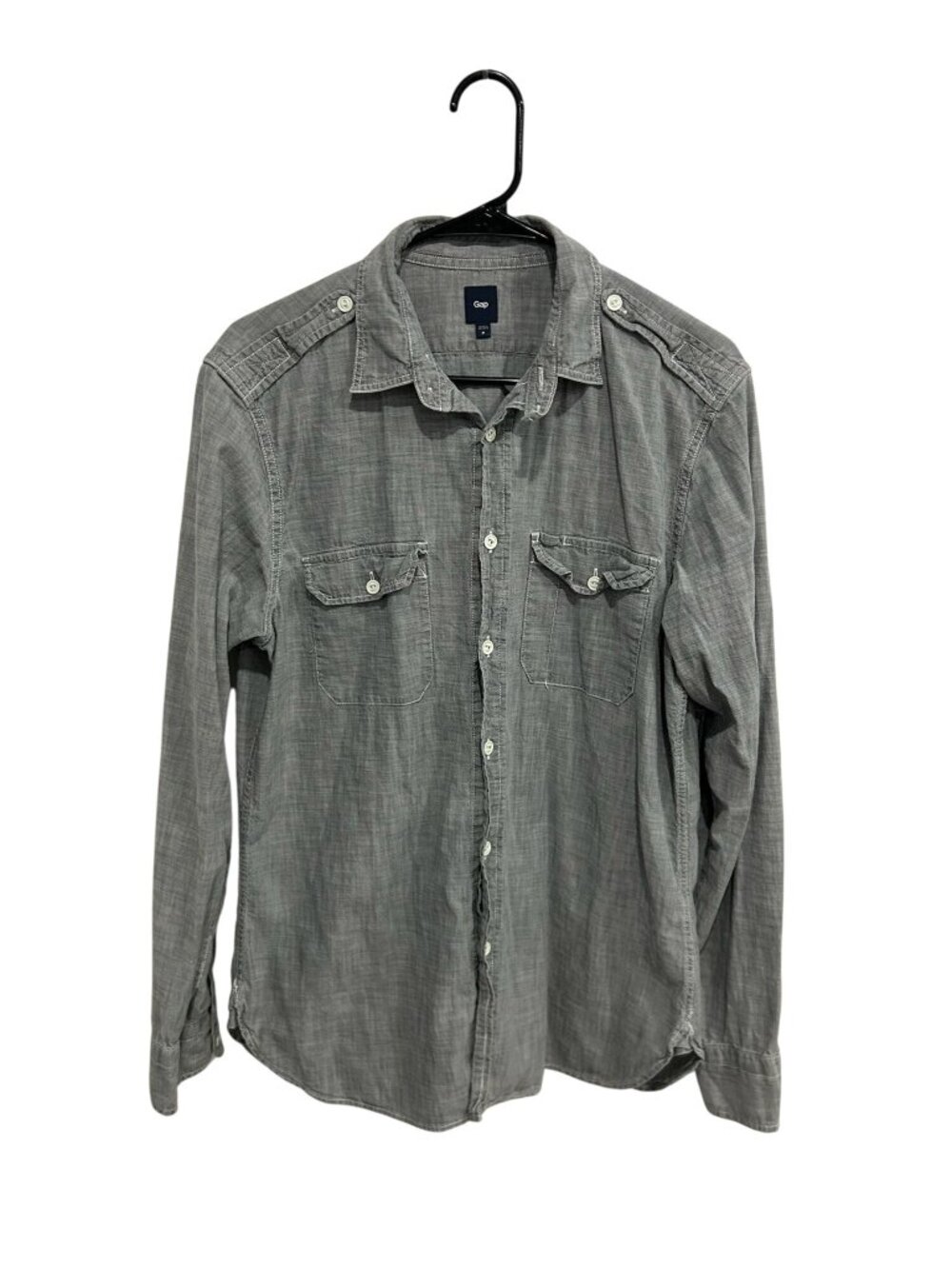 Gap Medium Mens Gray Button Up Long Sleeve Shirt Front Pockets Minimalist